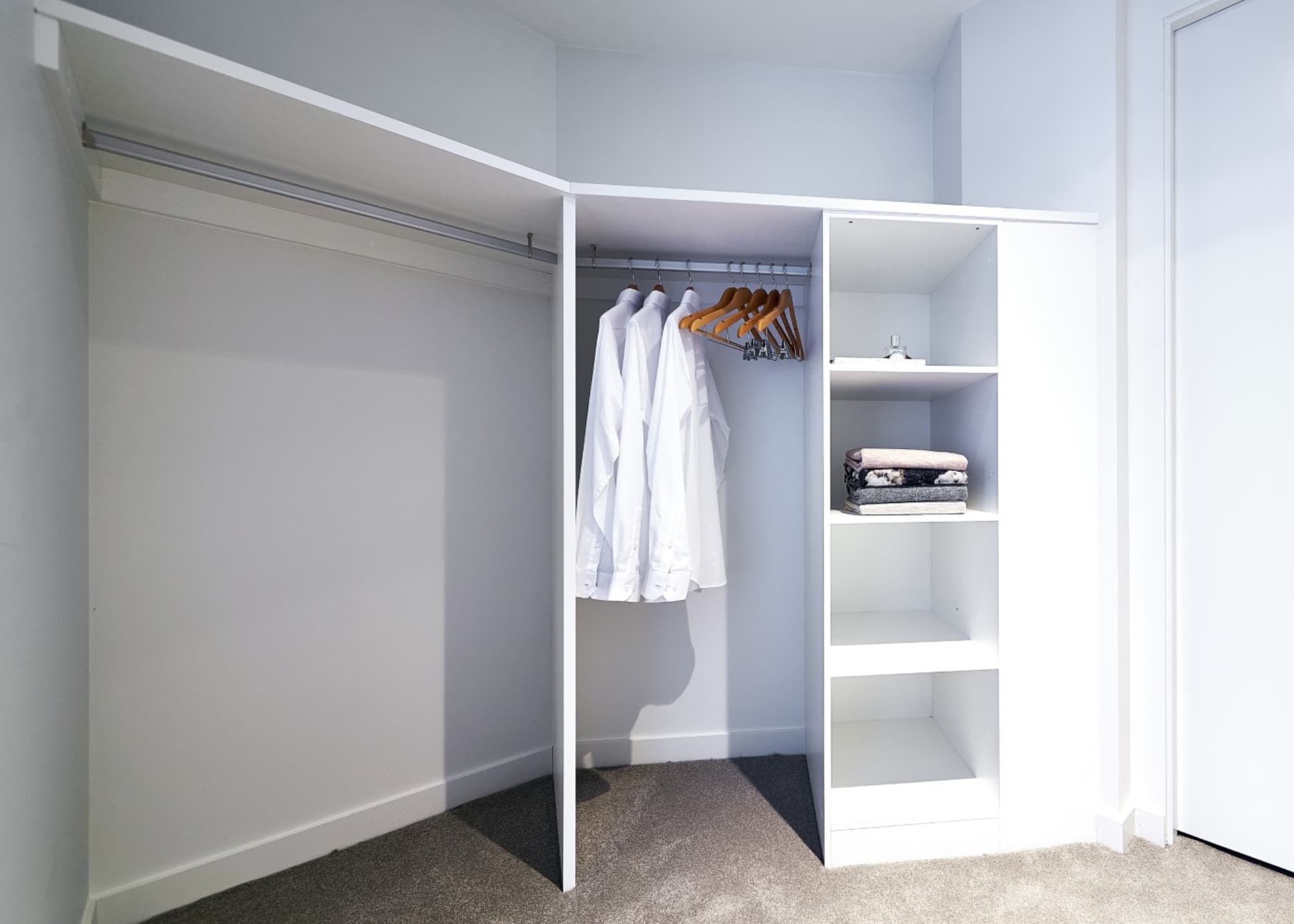 White Wardrobe Finishes