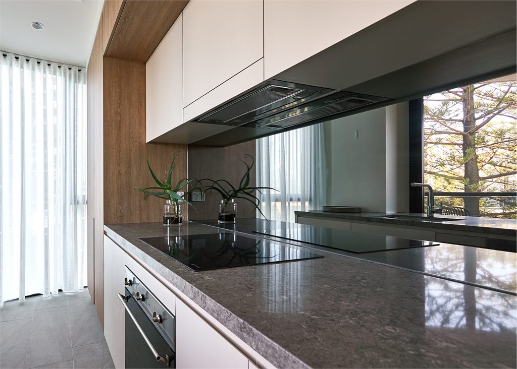 MirrorMax Splashbacks