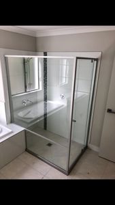 Framed-Shower-Screen