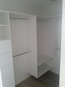 wir-with-shoe-shelves