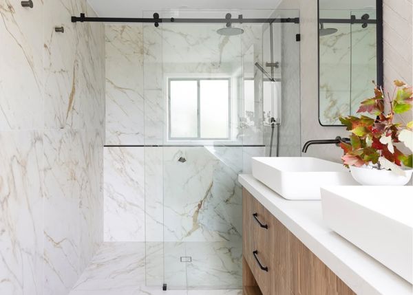 10mm Opto Sliding Shower Screen