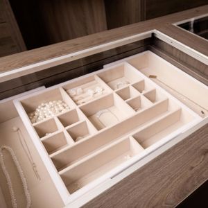 Product_Wardrobe_Accessories_Jewellery-Tray_02