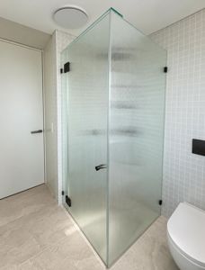 narrow reed shower screen JW42767-CG