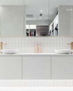 ShavingCabinets_Recessed_Mirrors_DEnd_Arch_Arched_LucullanDesign3
