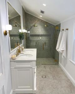 ShowerScreens_10mm_Hinged_GoldHardware__AccessibleEntry_littlehouserenovations3